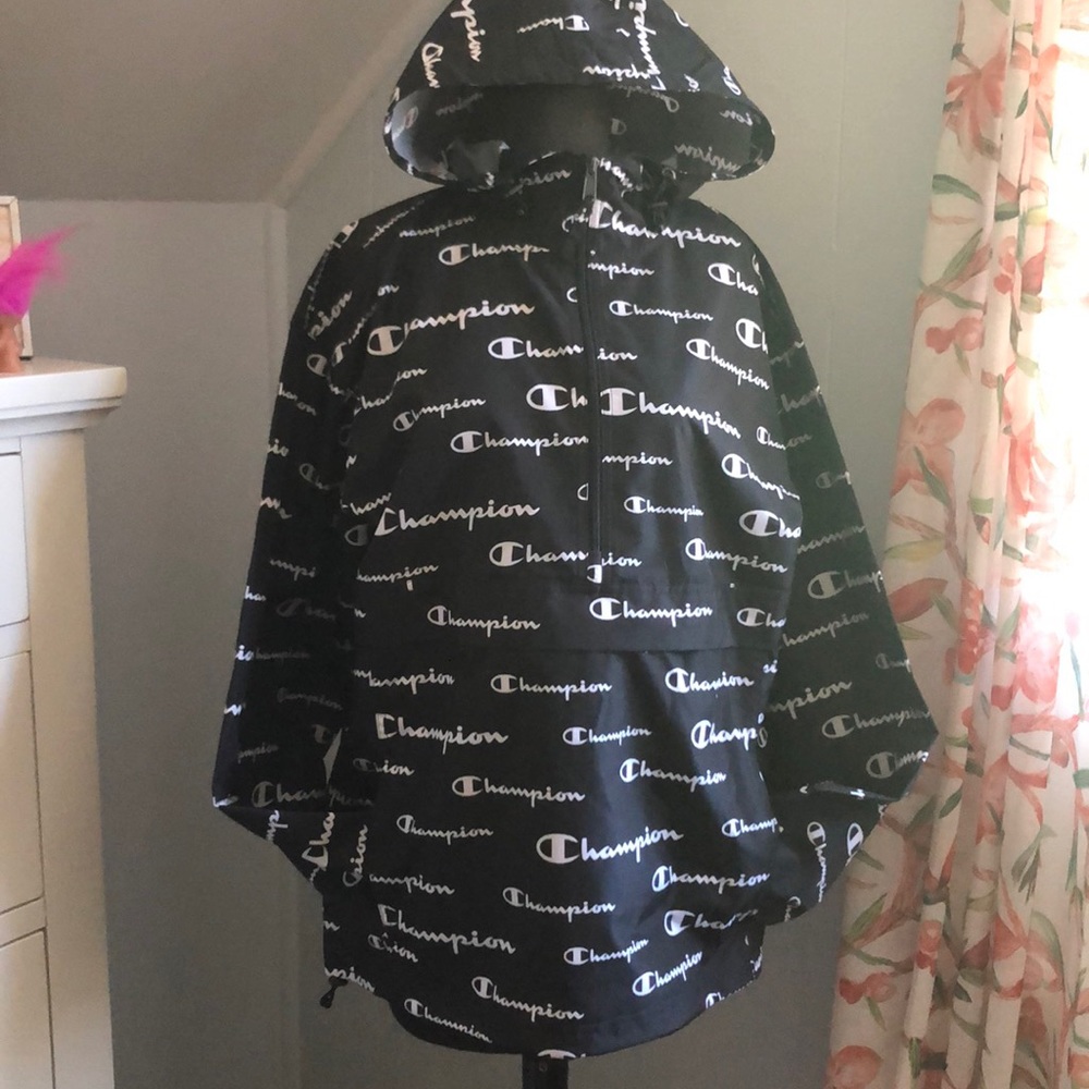 Champion Logo Packable Jacket - Picture 2 of 6